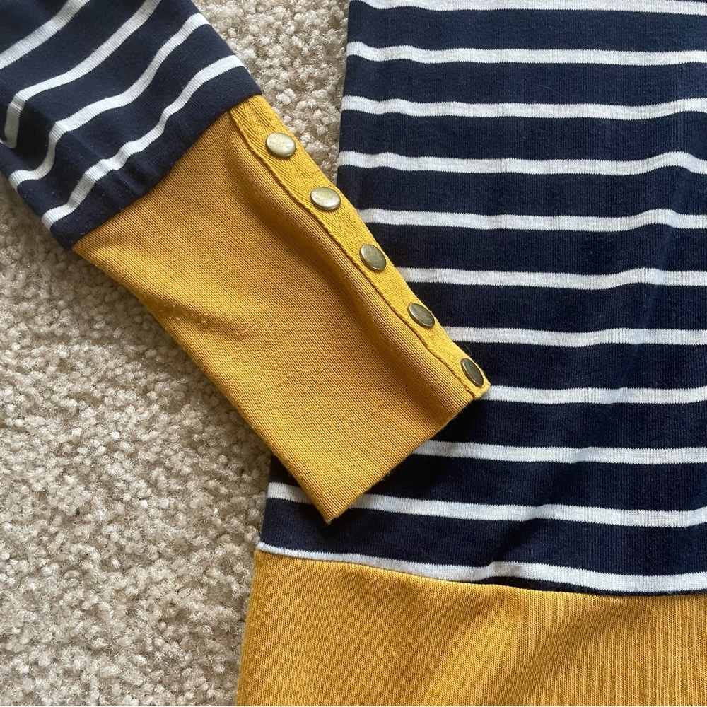 Button Down Cardigan - Picture 4 of 5